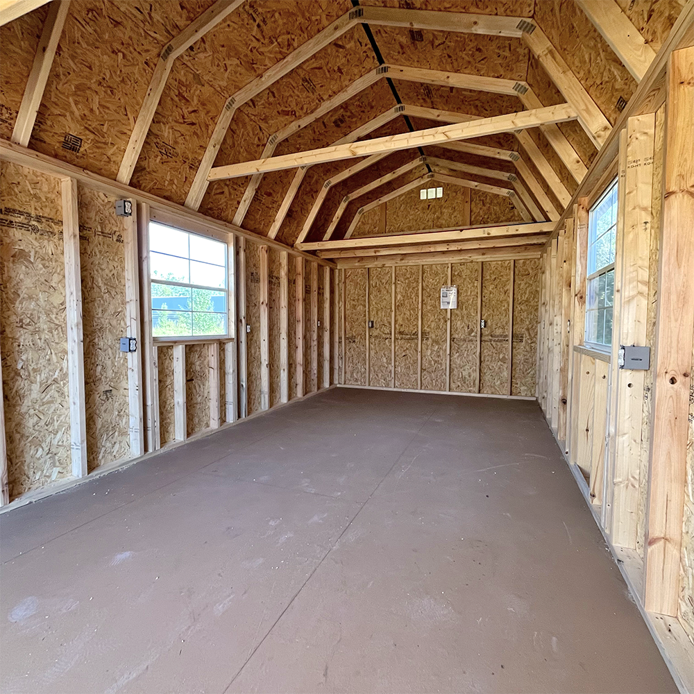 10 x 20 Lofted Barn (USED)