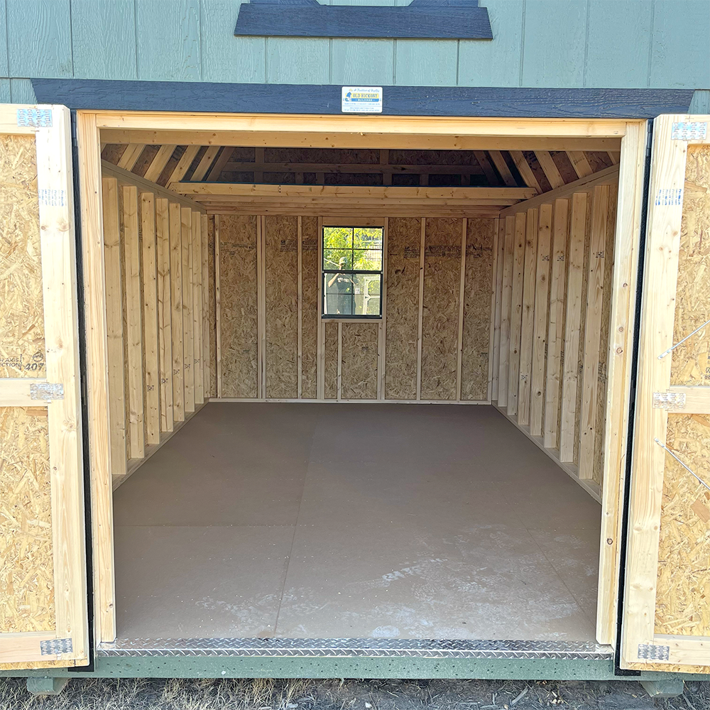 10 x 16 Lofted Barn