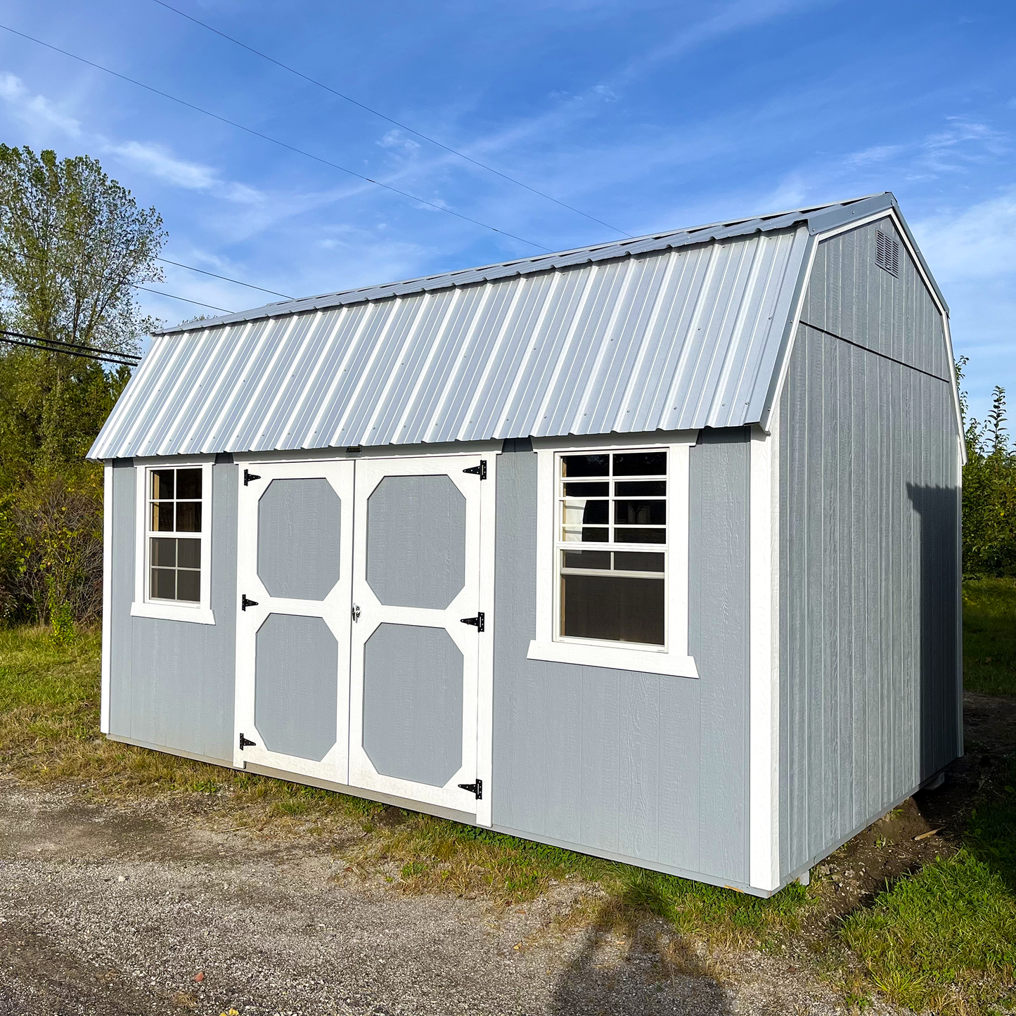 10 x 16 Lofted Barn