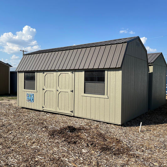 10 x 20 Lofted Barn