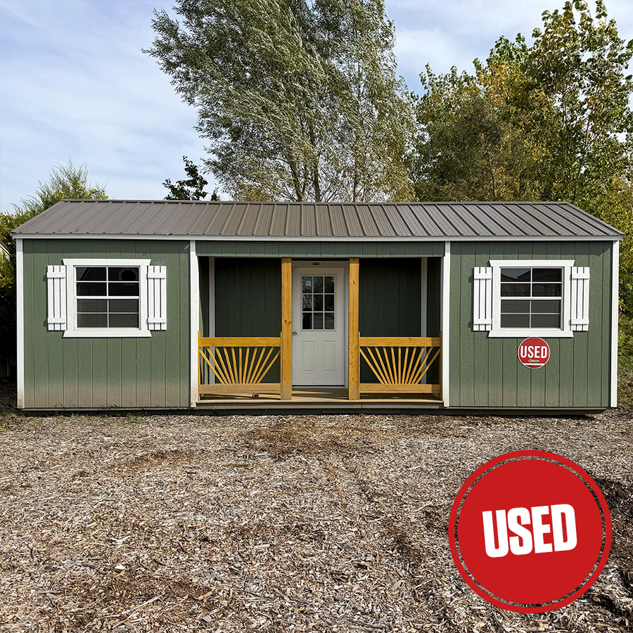 12 x 28 Center Porch (USED)