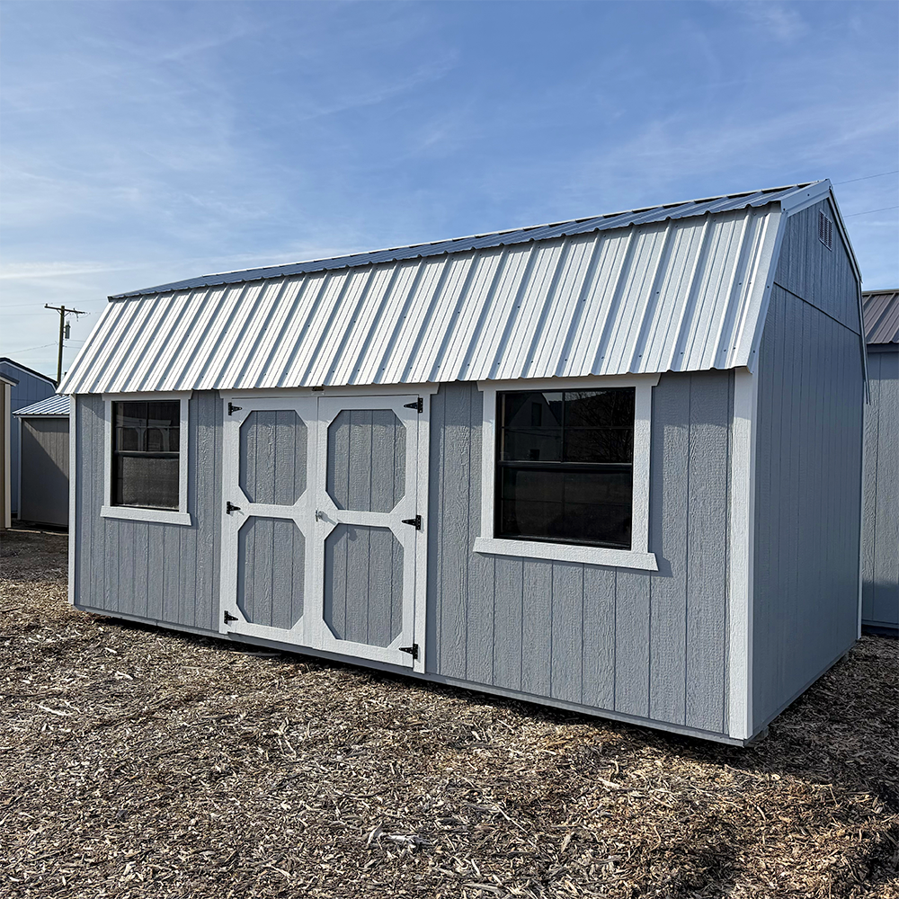 10 x 20 Lofted Barn