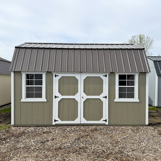 10 x 16 Lofted Barn