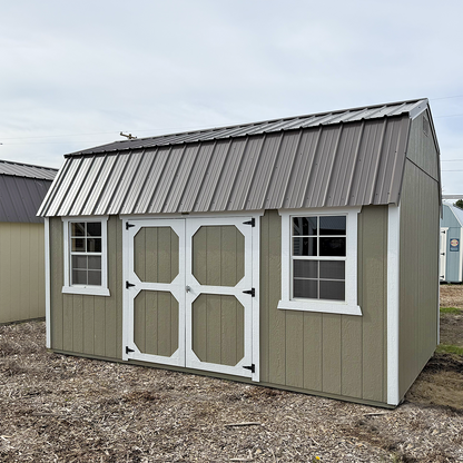 10 x 16 Lofted Barn