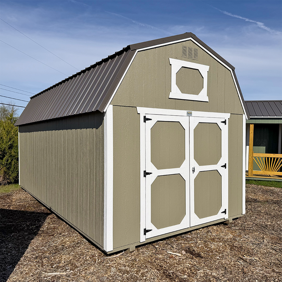 10 x 20 Lofted Barn