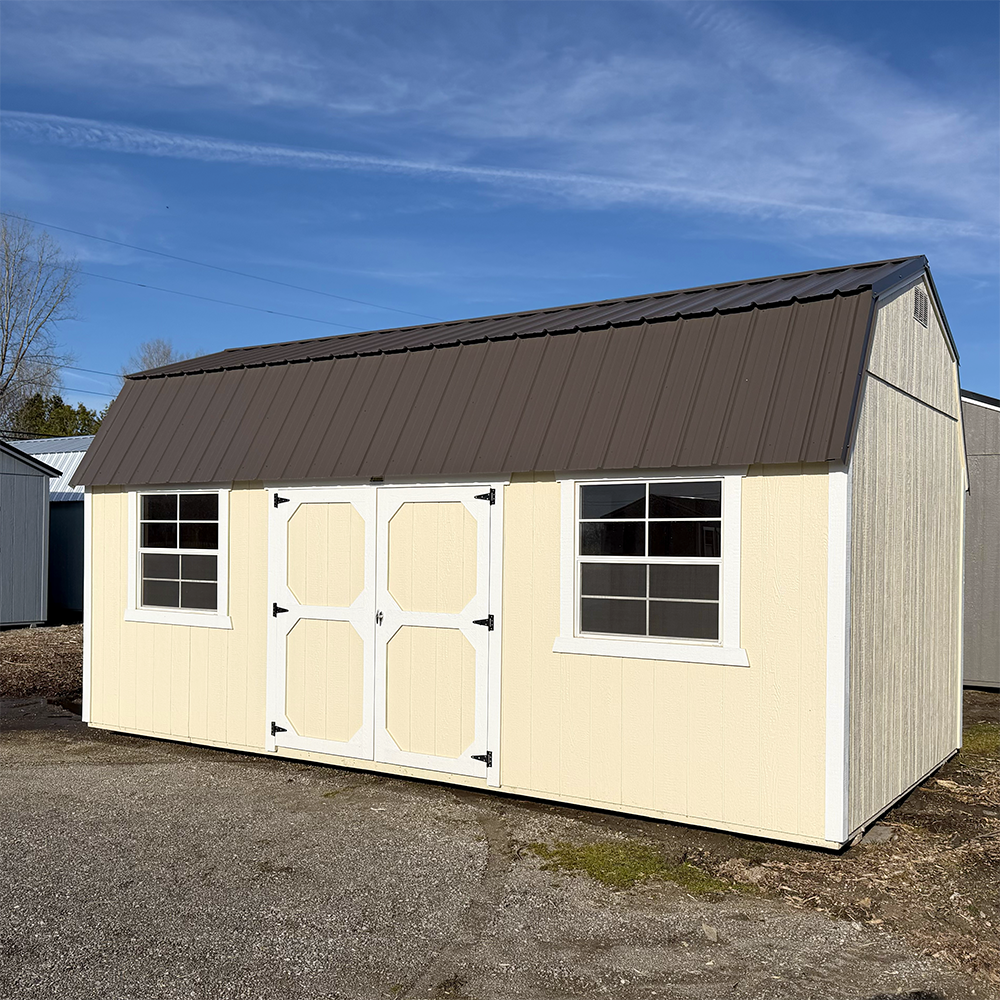 10 x 20 Lofted Barn