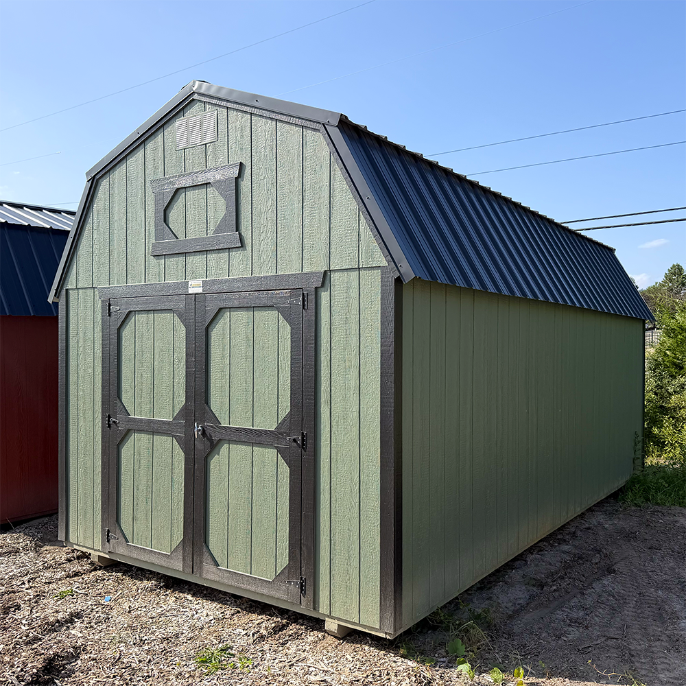 10 x 20 Lofted Barn