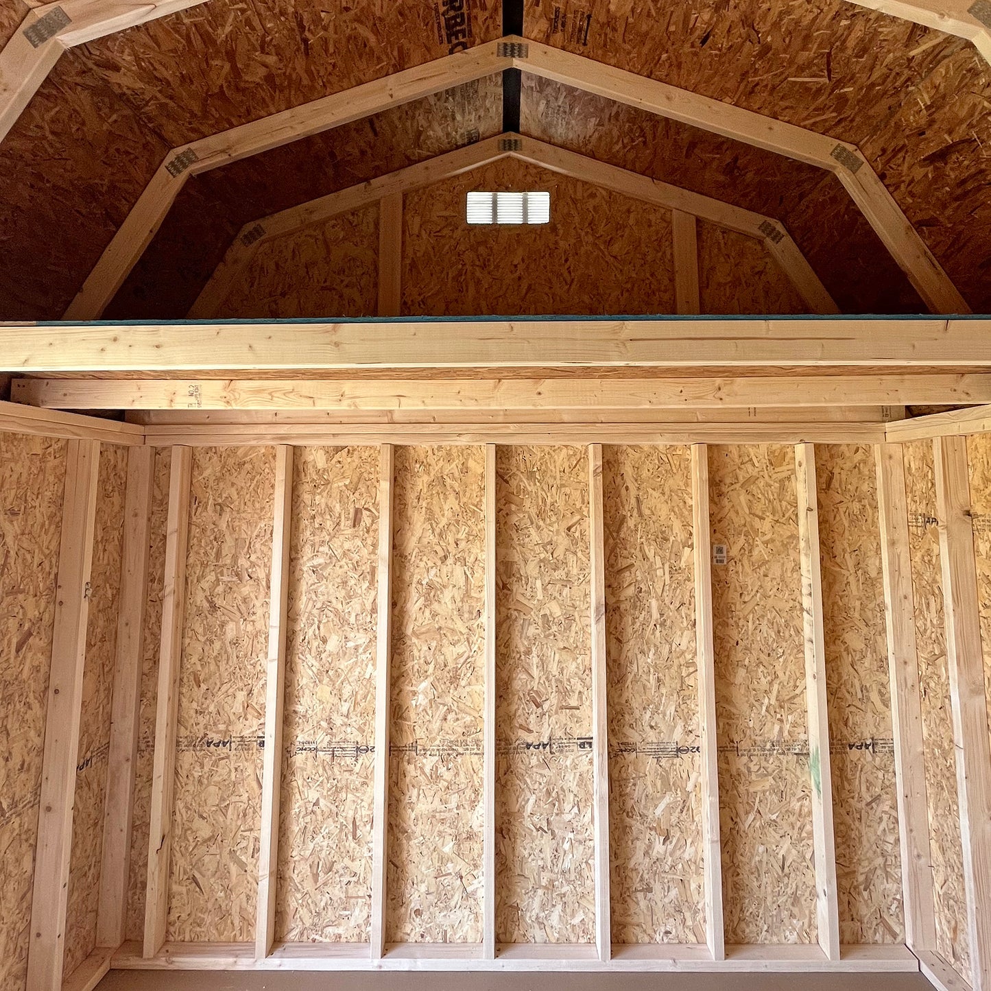 10 x 12 Lofted Barn